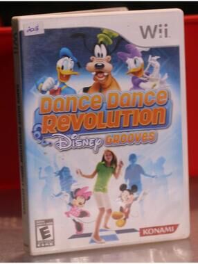 Dance Dance Revolution Disney Grooves for Wii
